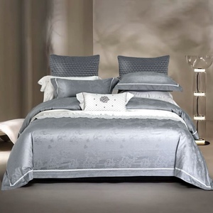 Parure de lit 4 pièces haut de gamme personnalisable en jacquard gris, housse de <span class=keywords><strong>couette</strong></span> et drap en pur coton – Vente en gros - Product Image 1