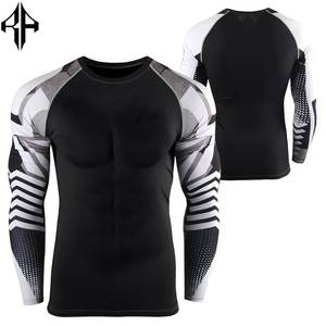 Nuevo diseño de manga larga cuello redondo cuello hombres sublimación Rash Guard camisa Spandex y poliéster alta calidad Rash Guard para hombres - Product Image 3