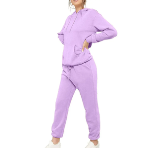 Survêtement élégant pour femmes, vêtements de sport confortables pour la course de yoga et les tenues décontractées dans des couleurs à la mode - Product Image 4