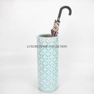Classic Antique <b>Metal</b> <b>Umbrella</b> <b>Stand</b> with a Distressed Patina Finished Suitable for Rustic Farmhouse-themed Interiors - Product Image 2