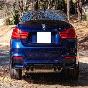 BMW M4 Coupé 2018 SUPER LIMPIO, PAQUETE DE COMPETICIÓN, LISTO PARA ENVIAR - Product Image 2