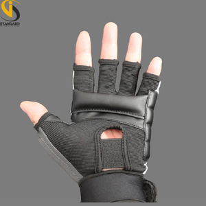 Guantes de entrenamiento de Taekwondo superventas para jóvenes y adultos, equipo de seguridad de artes marciales de bajo precio para entrenamiento y competición - Product Image 3