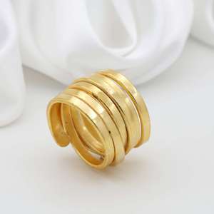 Bague spirale minimaliste en laiton plaqué or 18 carats, multi-couches, vente en gros pour femmes - Product Image 4