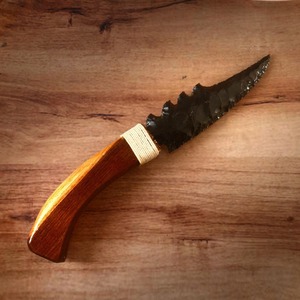 Couteau artisanal en obsidienne noire de qualité supérieure, athame, poignard, design mascotte, MUNTAHA AGATE, toucher réel, 5-5,5 pouces pour l'art - Product Image 3