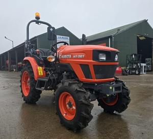 Mini Tractor EK1261 |   Tractor Utilitario Compacto de 25 HP con Tracción en las 4 Ruedas para Granja y Jardinería |   Diésel de Etapa V - Product Image 2