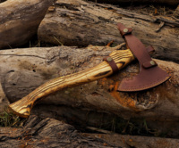 Hache de combat Viking forgée à la main en acier au carbone, tête de hache à dos plat, 5 lames coupantes, haute qualité, magnifique finition