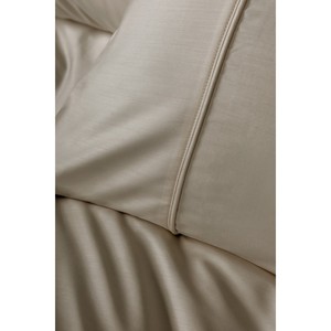Parure de lit double en satin de coton soyeux, motif uni beige, tissée et lavée pour un confort optimal à la maison - Product Image 4