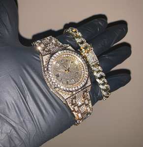 Clase atemporal de reloj de moissanita completamente personalizado Construido a la moda Royalty Premium Gifting High End Wear y Ultimate Luxury Shine - Product Image 4