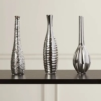 Ornement de pièce maîtresse de Sculpture décorative en aluminium personnalisé en Offre Spéciale plaqué argent pour l'utilisation de décor d'hôtel à la maison à un prix abordable