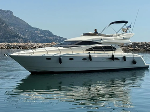 A-s-t-o-n-d-o-a 46 Barcos Duraderos - Product Image 2