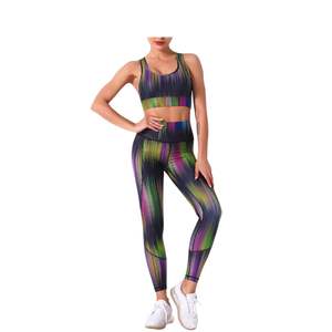 Ensemble de yoga personnalisé en gros imprimé par sublimation, leggings taille plus pour soulever les fesses et soutien-gorge de sport, vêtements de sport respirants - Product Image 2