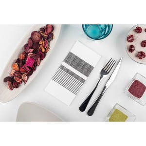 Tovaglioli Neri 40x40cm con Stampa Amanecer, Piegati 1/8, Morbidi e Asciutti, 480 Pezzi, B2B - Product Image 2