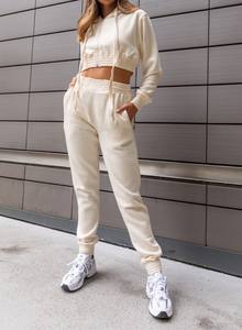 เซตเสื้อครอปถักแบบทันสมัยสำหรับผู้หญิงชุดเลานจ์สุดอินเทรนด์เหมาะสำหรับใส่ในบ้านและกลางแจ้ง - Product Image 3