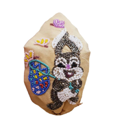 Serre-tête en tissu fait main écologique avec perles et motif lapin de dessin animé pour femme, idéal pour la Saint-Valentin, avec fleurs et panier