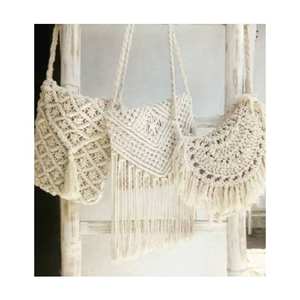 Sacs en macramé faits à la main en coton et lin écologiques et durables, motif floral réglable, couleurs personnalisées pour les mariages et les fêtes - Product Image 1