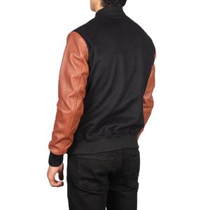Blouson universitaire personnalisé OEM marron et noir avec broderie chenille, style streetwear, pour homme 2026 - Product Image 5