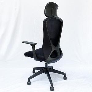 Silla de Oficina Giratoria MF718L con Reposacabezas Ajustable, Silla Ergonómica Elevable, Minimalista, Plegable, de Tela y Aluminio para Oficina en Casa - Product Image 4