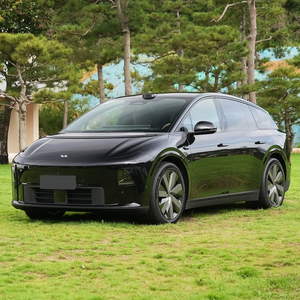 Voiture électrique à énergie nouvelle Li Auto Lixiang Ideal I6, version standard, 4 roues motrices, 660 km, 544 ch, 2025 - Product Image 4