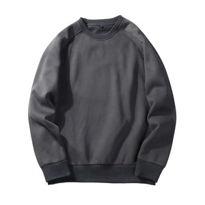 Sudadera de algodón 100% ajustada personalizada para hombre, jersey de cuello redondo con relieve de estilo callejero a la moda para invierno - Product Image 5
