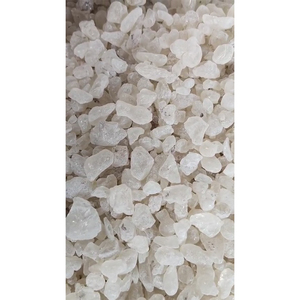 Goma Damar Natural Seca de Buena Calidad, Suministro Directo de Fábrica, Ampliamente Vendida para Barnices y Aplicaciones Industriales - Product Image 1