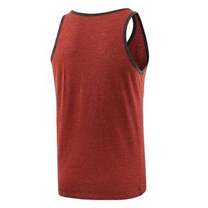 เสื้อกล้ามออกกำลังกายผู้ชายแบบไม่มีแขน  สำหรับเล่นกีฬา  ฟิตเนส  เพาะกาย  วัสดุโพลีเอสเตอร์ผสมสแปนเด็กซ์  รับผลิตแบบ OEM พร้อมสกรีนโลโก้ตามต้องการ - Product Image 5