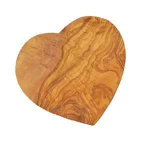 Tabla de cortar con forma de corazón para uso en la cocina, fabricante personalizado de madera de oliva, para sala de estar