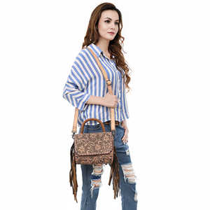 Bolso de hombro tipo bandolera con flecos tallados florales de estilo occidental de piel auténtica para mujer, tamaño personalizable, logotipo alto - Product Image 4