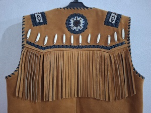 เสื้อกั๊กขอบวัวแขนกุดสำหรับผู้ชายแนวสตรีทสำหรับผู้ชายเสื้อหนังด้านนอกผลิตตามสั่งเสื้อกันลมแบบใช้ได้สองด้าน - Product Image 5