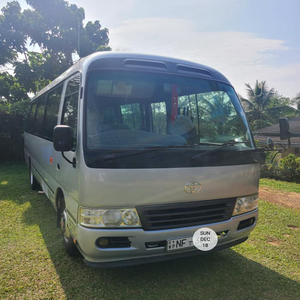 Autobús de Lujo Usado para Fiestas, de 17 a 30 Plazas, Toyota, Volante a la Izquierda, Mejor Precio en Existencia, Sin Historial de Accidentes, en Venta - Product Image 4