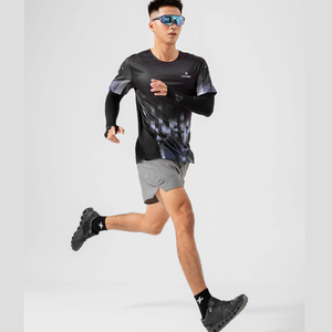 Pantalones cortos deportivos de malla cómodos para hombre Diseño de secado rápido y longitud corta con servicio OEM - Product Image 1