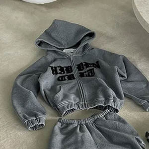 Moda venta Flare pantalón de calidad superior hombres desgastado chándal precio al por mayor traje de moda hombres patrón chándal - Product Image 5