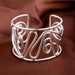 Bracelet en métal fait main, bijoux inspirés de la sculpture moderne chinoise pour femmes, style ethnique bohème, export en gros, qualité supérieure - Product Image 1