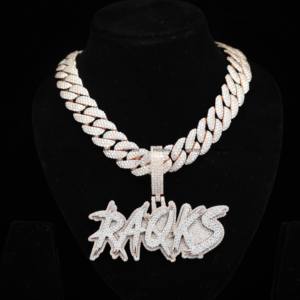 Collar con Colgante de Nombre Personalizado con Moissanita de Corte Brillante Redondo, con Argolla Regular, Joyería Hip Hop, Regalos para Hombres y Mujeres - Product Image 1