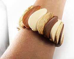 สีไม้ธรรมชาติ