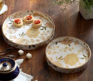 Plateau de service en bois émaillé au look moderne, décoration élégante pour la table de cuisine - Product Image 4