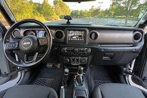 JEEP WRANGLER SPORT 4X4 2020 USADO, Volante a la Izquierda/Derecha - Product Image 3