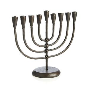 Bougeoir Menorah en métal au design classique pour la décoration de vacances Judaica traditionnelle de haute qualité - Product Image 2