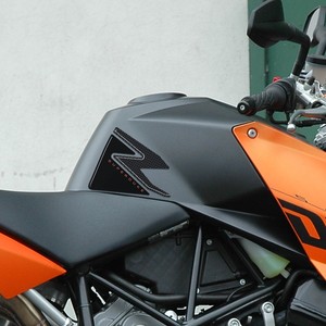 Adesivi Protettivi 3D Personalizzati per Serbatoio Moto KTM Superduke 990 1290 - Product Image 1