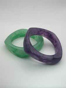 Brazaletes de resina de calidad superior con elementos naturales incrustados, flores secas hechas a mano, hojas, para una declaración de moda única - Product Image 5