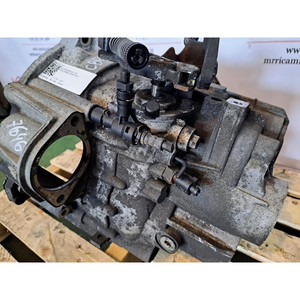 MANUALE COMPLETO USATO PER SCAMBI AUTO VOLKSWAGEN Golf 6 Sedan KXX 02 Q300041QX CBA diesel 1968 (08>12) - Product Image 5