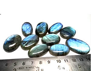 Cabujón de labradorita azul de alto grado Natural, forma ovalada, gemas sueltas de piedra llamativa pulida suave para hacer joyas de plata - Product Image 2