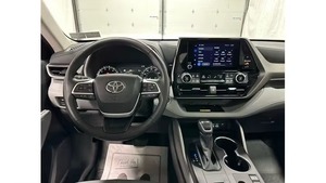 Toyota Highlander XLE 2024, SUV 4 Puertas, Tracción en las Cuatro Ruedas, Certificado, Limpio y en Buen Estado, Volante a la Derecha/Izquierda, Caja de Cambios Automática, Tapicería de Cuero Oscuro - Product Image 3