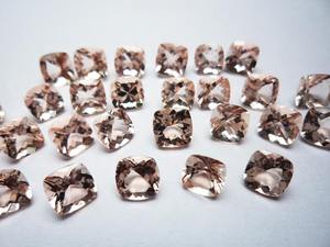 Cojín de piedras preciosas sueltas de morganita Rosa melocotón corte facetado calidad excelente brillo y pulido hermosas piezas para la fabricación de joyas - Product Image 2