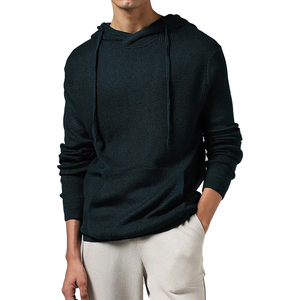 Sweat à capuche en tricot pour homme Smart Urban Fit, conçu pour une mobilité fluide avec un design équilibré et un look décontracté moderne - Product Image 1