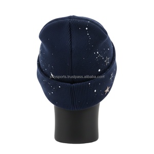 Gorro de Punto para Mujer, 260 a 280 GSM, Azul Marino, Gorro de Invierno, Logotipo Personalizado, Parches Bordados, Diseño Elegante, Gorro Jacquard - Product Image 5