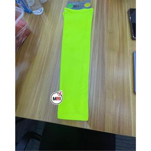Mangas de verano UV UPF50 + Protección Mangas de enfriamiento de seda de hielo Mangas de brazo y mano para deportes - Product Image 2
