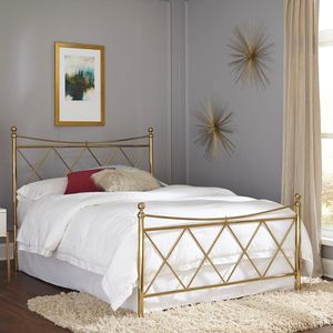 Cadre de lit en laiton robuste avec poteaux décoratifs, finition lisse, construction fiable pour une utilisation longue durée dans la chambre. - Product Image 4