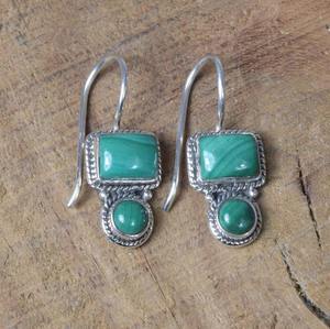 Pendientes de Plata de Ley 925 con Malaquita, Piedra Preciosa Verde Natural, Piedra de Nacimiento del Mes de Abril, Joyería Hecha a Mano, Regalo para Navidad - Product Image 2