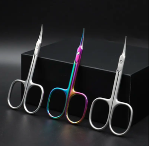 Ciseaux de manucure incurvés en acier inoxydable avec pointe pointue précise Outil de beauté sûr pour le toilettage, la pédicure et la coupe des cuticules des ongles - Product Image 1