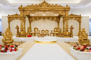 Tradicional Big Manavarai Mandap para bodas DEL SUR DE LA India South Gold Canopy Mandap Reino Unido Venta al por mayor Fiber Stage Mandap Wedding Set - Product Image 2